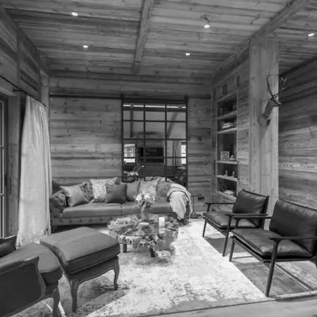 Elegant House In Apartma *