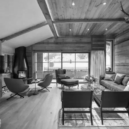 Elegant House In Apartma